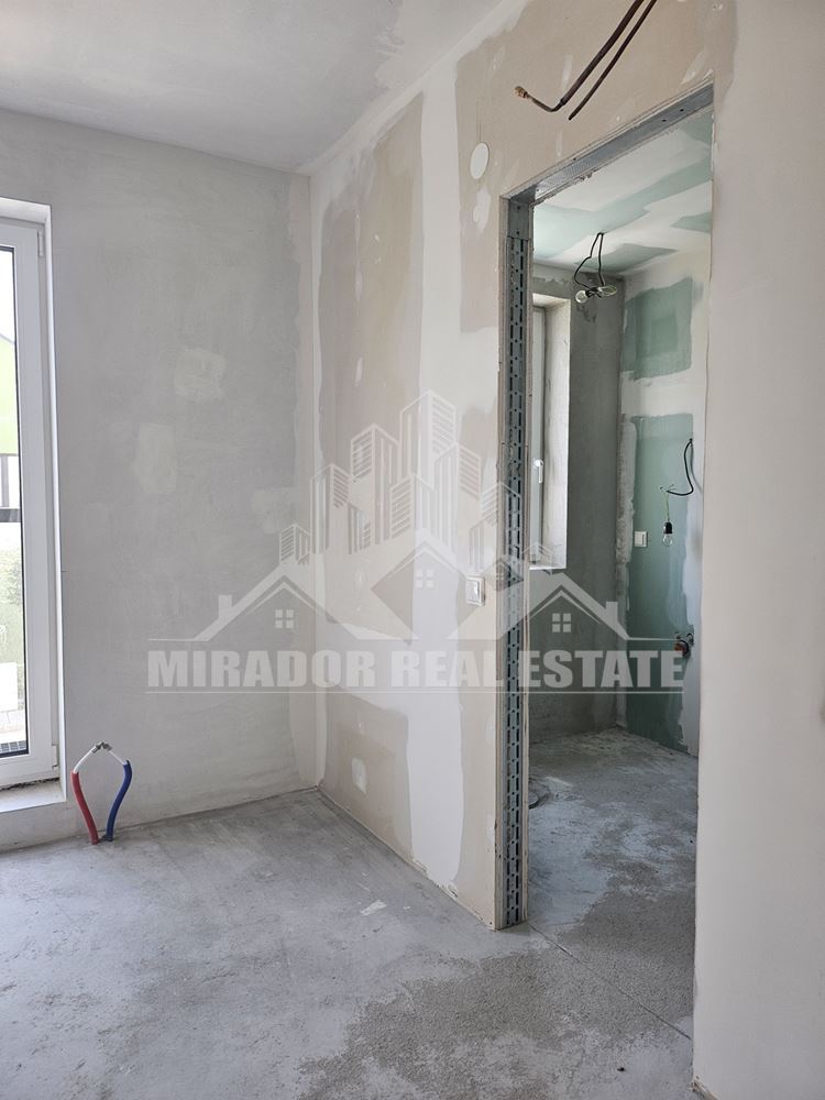 Функционална къща в Резиденшъл Парк Лозен-0 Функционална къща в Резиденшъл Парк Лозен - 0