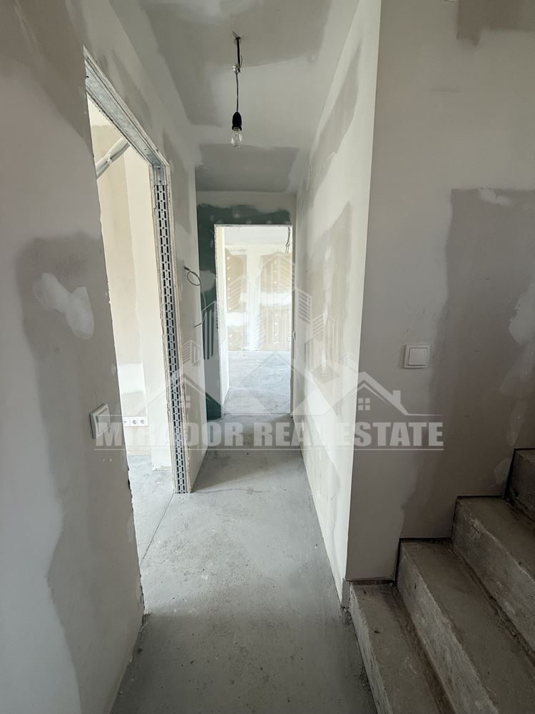 Функционална къща в Резиденшъл Парк Лозен-0 Функционална къща в Резиденшъл Парк Лозен - 0