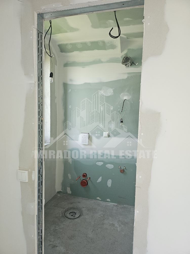 Функционална къща в Резиденшъл Парк Лозен-0 Функционална къща в Резиденшъл Парк Лозен - 0