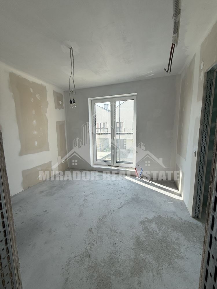 Функционална къща в Резиденшъл Парк Лозен-0 Функционална къща в Резиденшъл Парк Лозен - 0