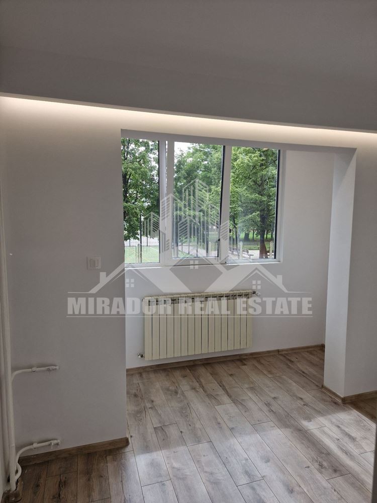 Тристаен Апартамент - Надежда 2 - 0