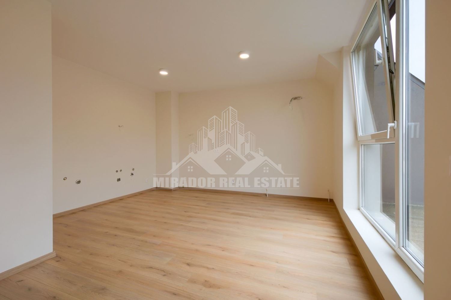 Тристаен Апартамент - кв. Манастирски ливади Запад - 0