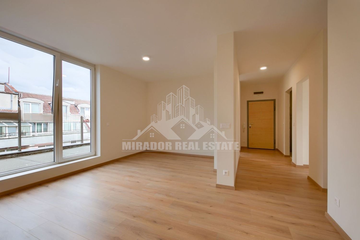 Тристаен Апартамент - кв. Манастирски ливади Запад - 0