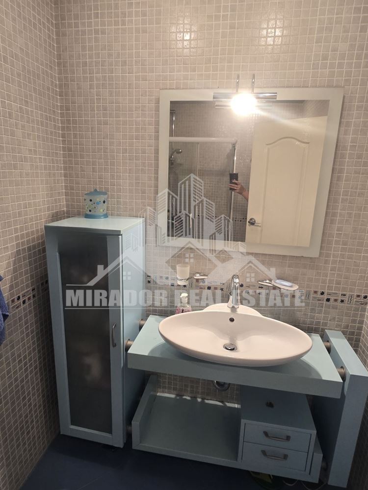 Тристаен Апартамент в кв.Бъкстон - 0