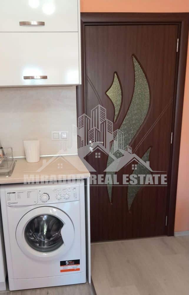 Двустаен Апартамент в кв,.Люлин 9 - 0