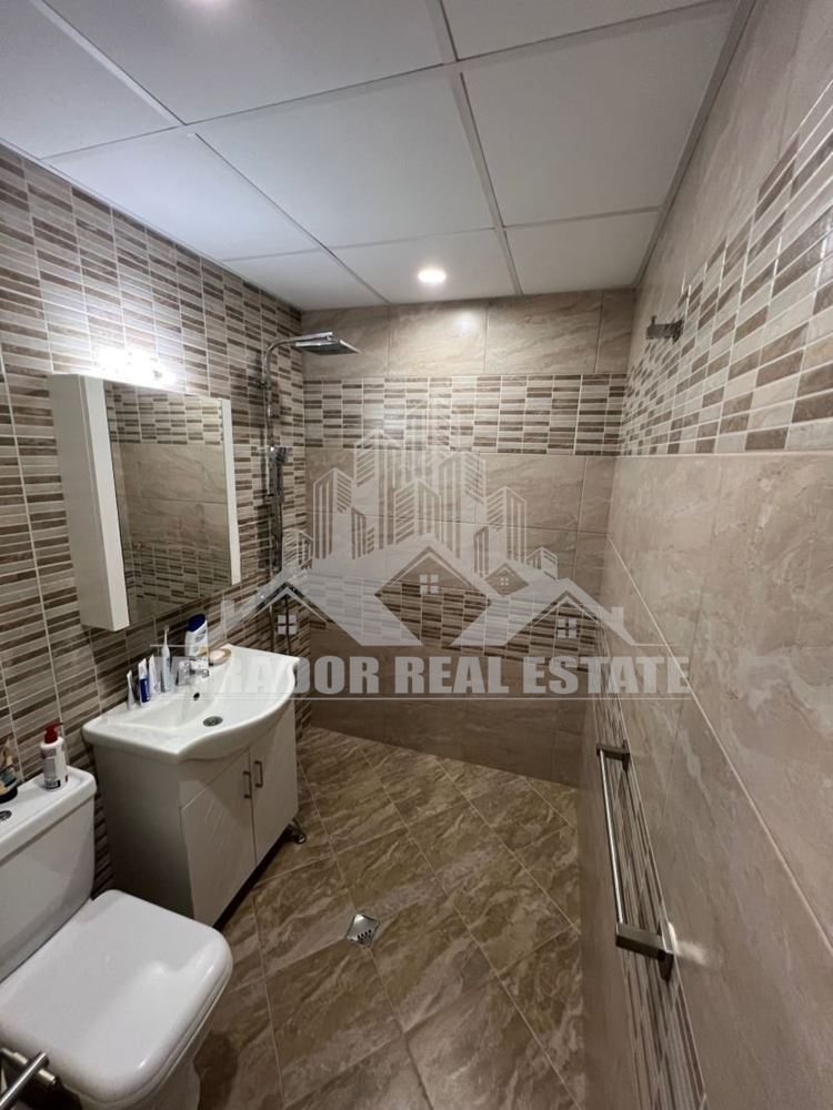 Тристаен Апартамент -Надежда 2 - 0