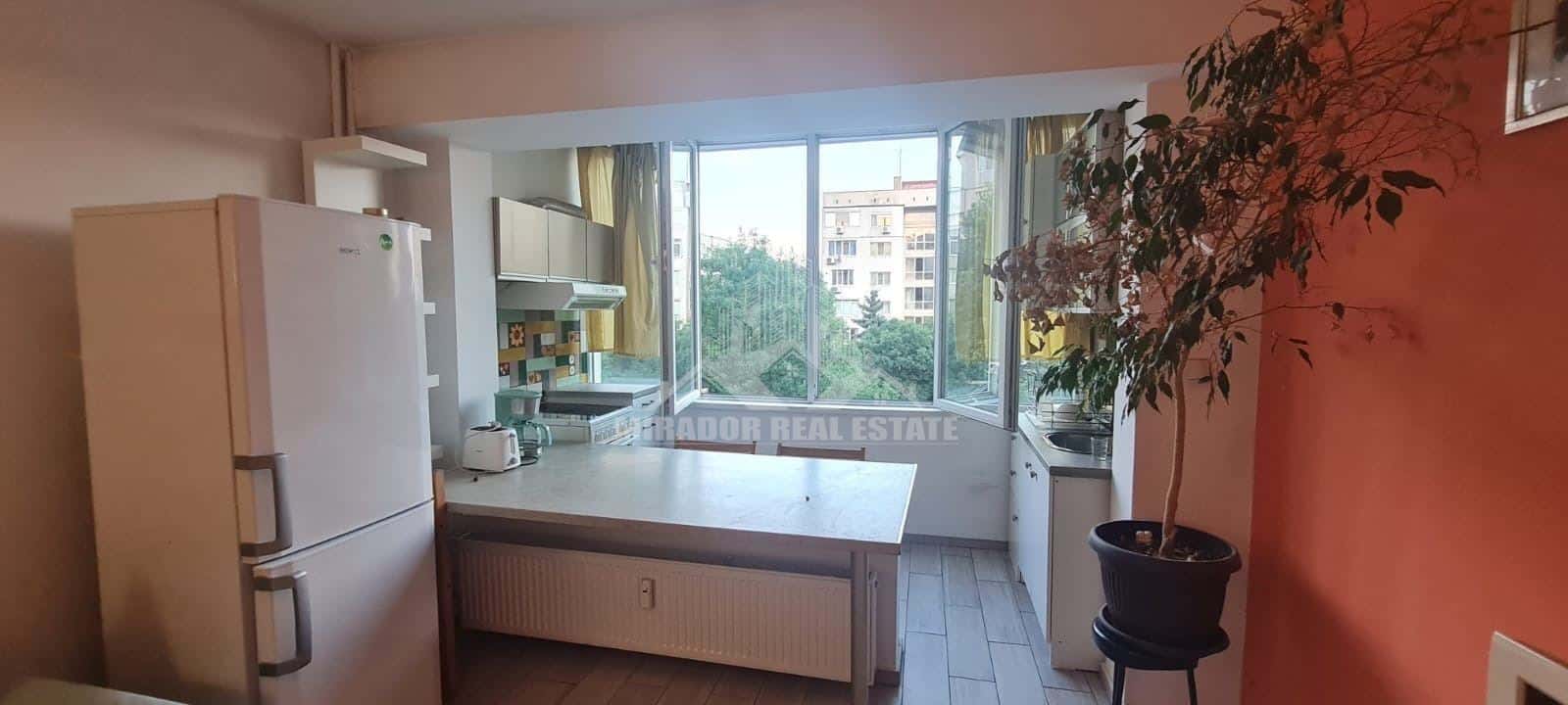 Двустаен Апартамент в кв.Хаджи Димитър - 0