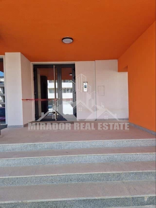 Двустаен Апартамент с двор в кв. Малинова Долина - 0