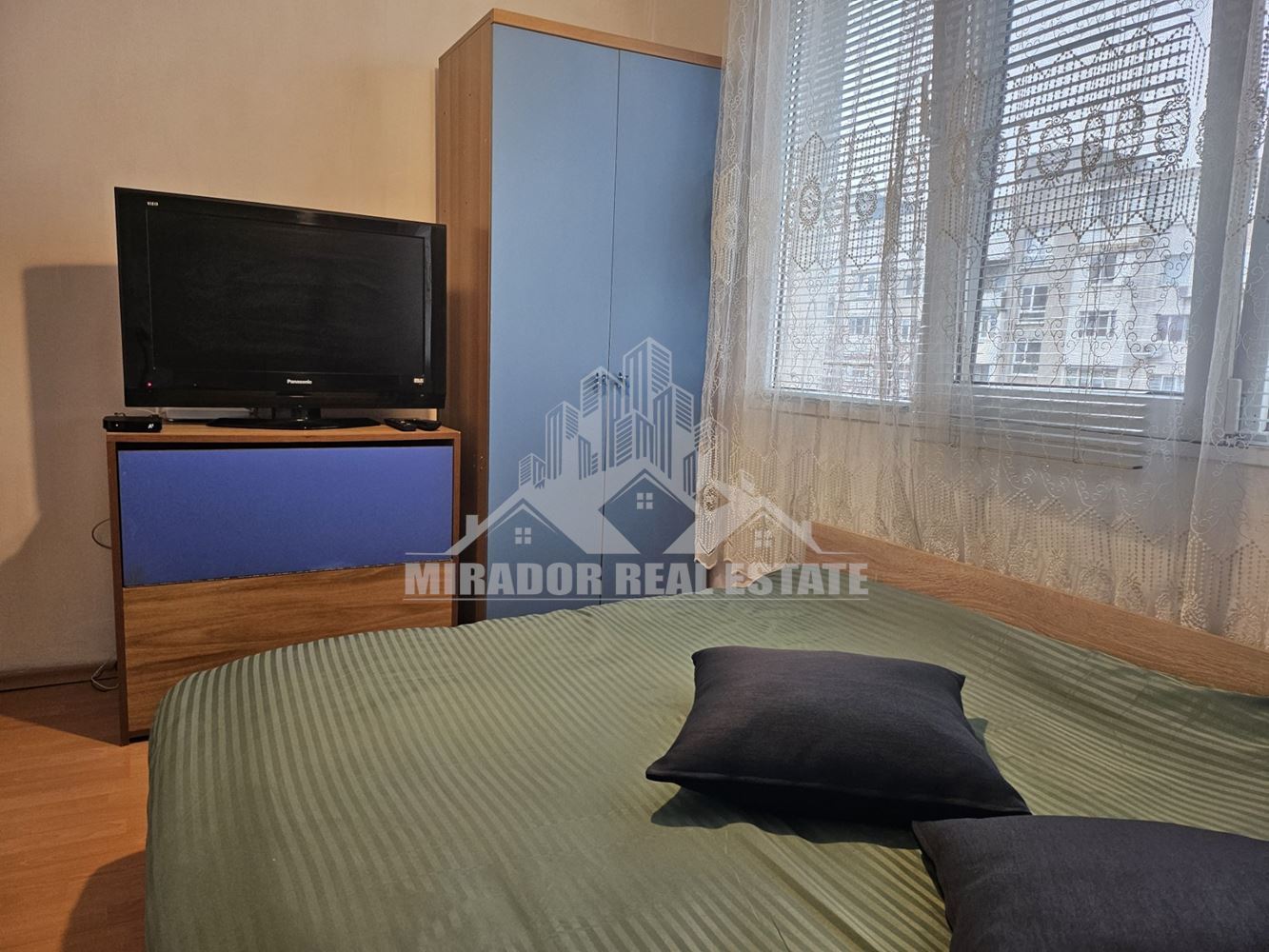 Двустаен Апартамент - кв.Суха река - 0