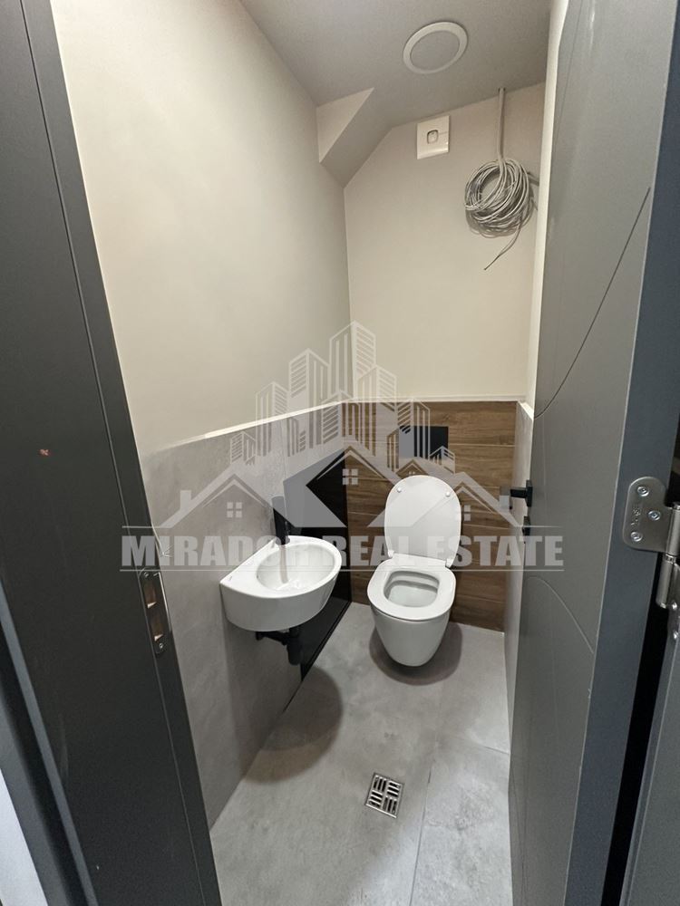 Тристаен Апартамент – кв. Витоша-0 Тристаен Апартамент - кв. Витоша - 0