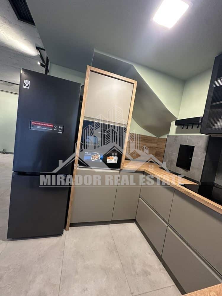 Тристаен Апартамент – кв. Витоша-0 Тристаен Апартамент - кв. Витоша - 0