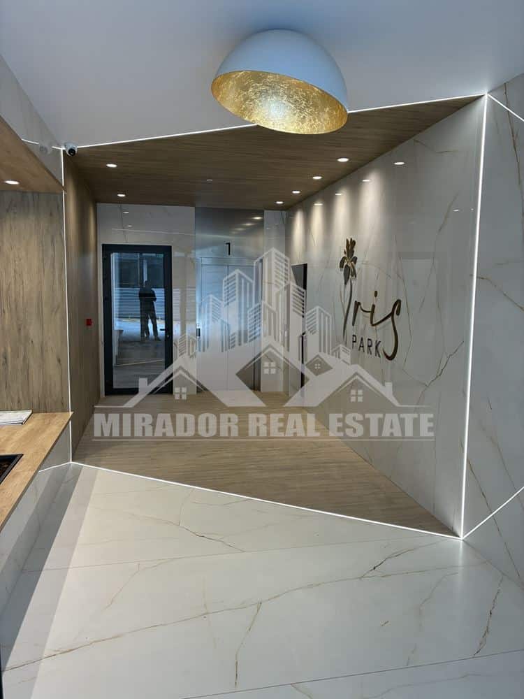 Луксозен двустаен в Младост 4 - 0