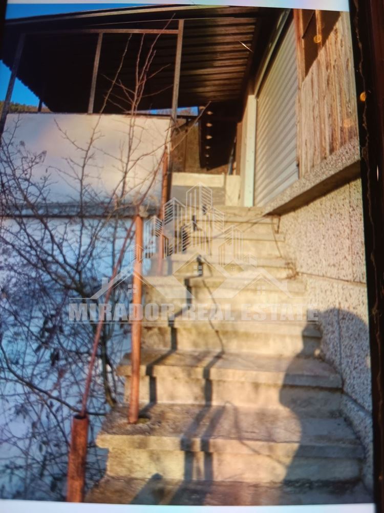 Вила в гр:Своге - 0