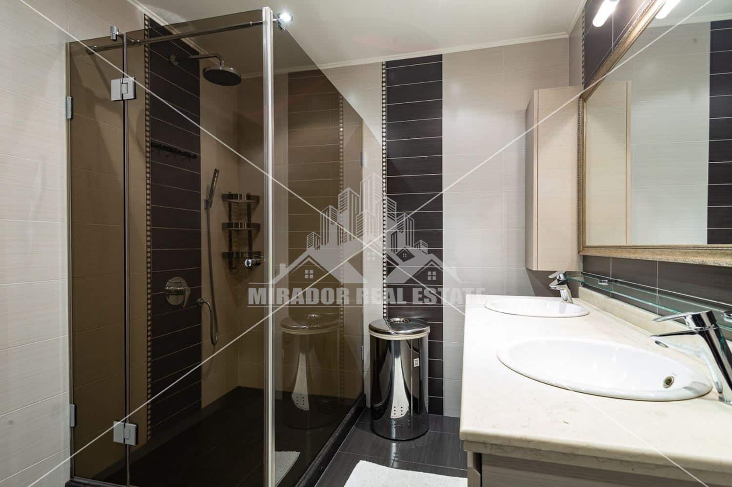 Тристаен Апартамент с двор под наем в кв. Симеоново - 0