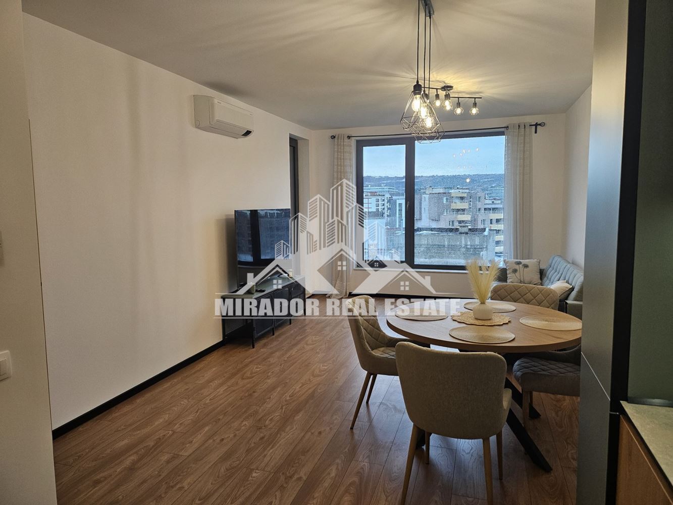 Двустаен в кв.Младост 4 - 0