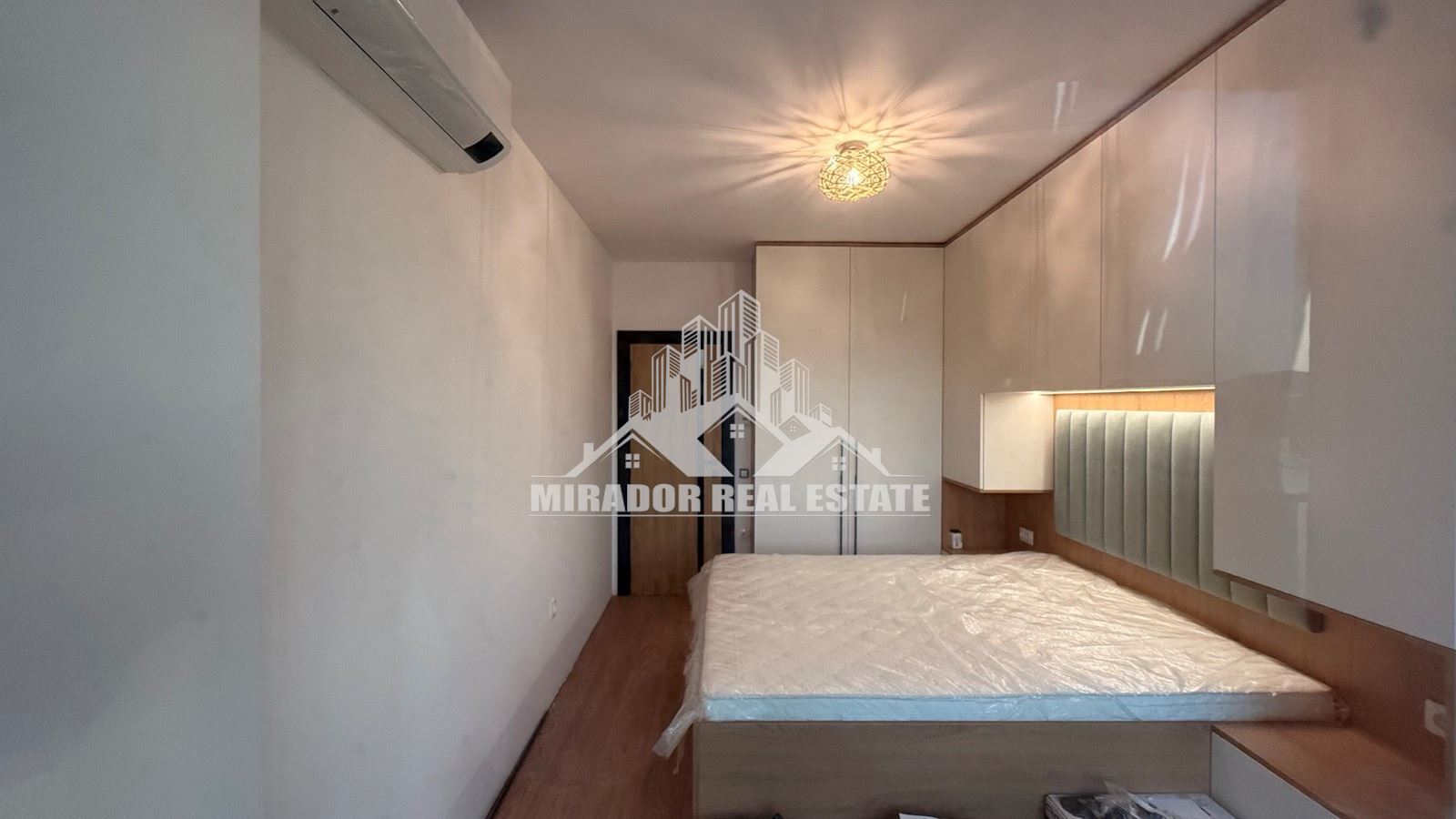 Двустаен в кв.Младост 4 - 0