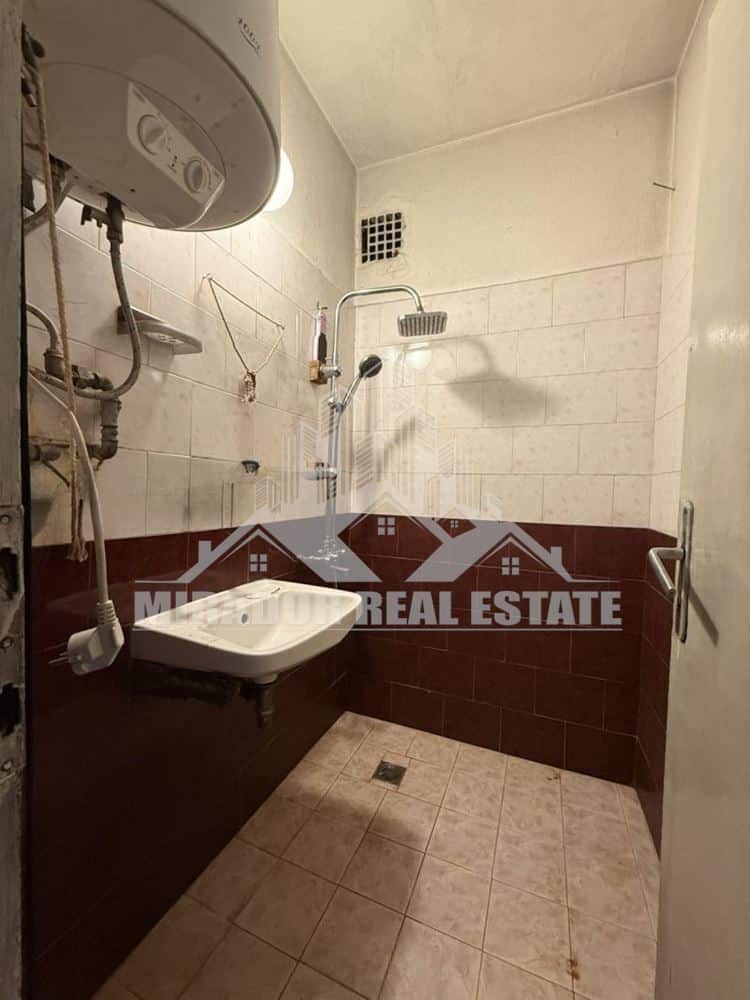 Двустаен Апартамент в кв. Хаджи Димитър-0 Двустаен Апартамент в кв. Хаджи Димитър - 0