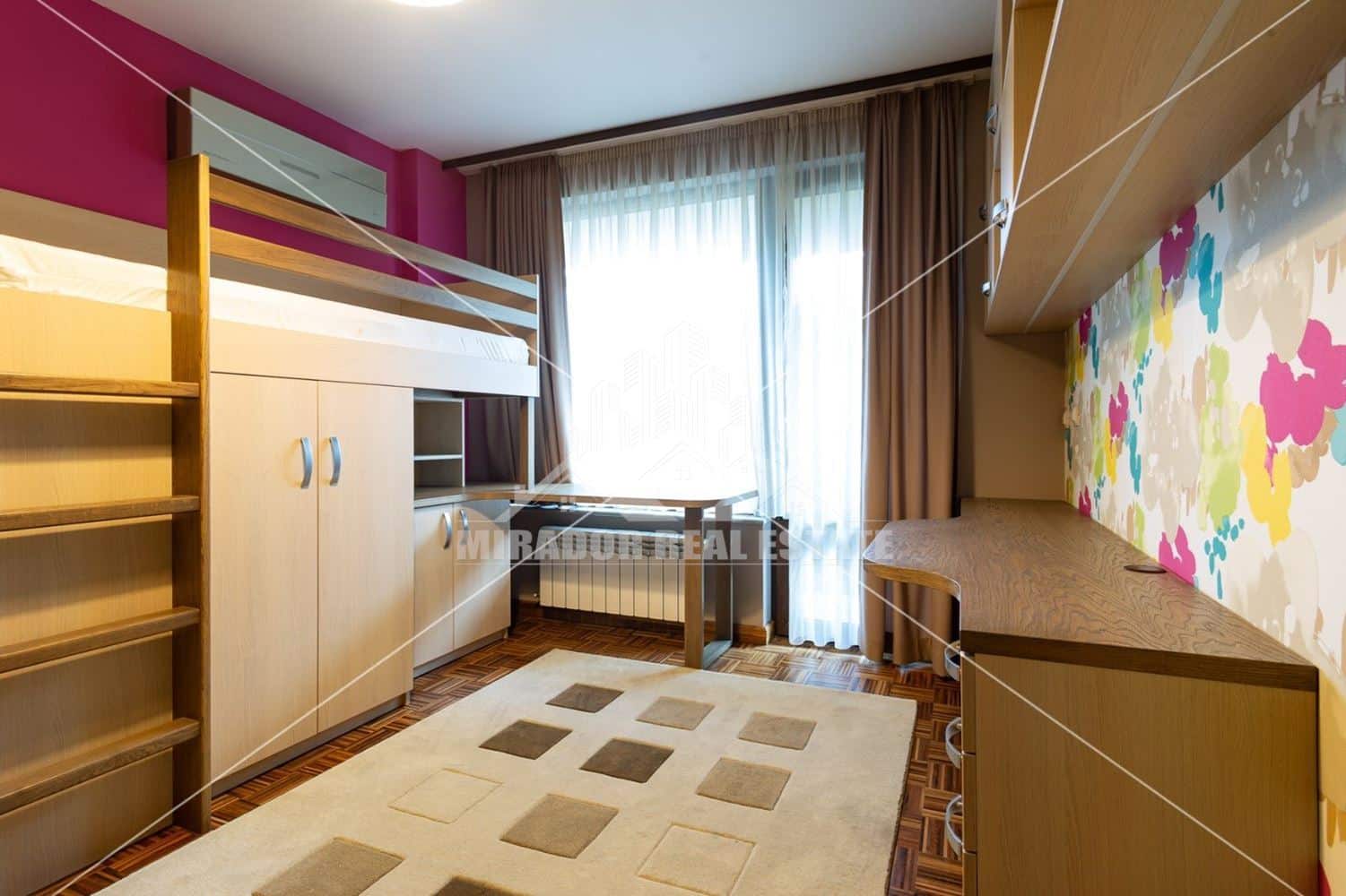 Тристаен Апартамент в кв. Симеоново - 0