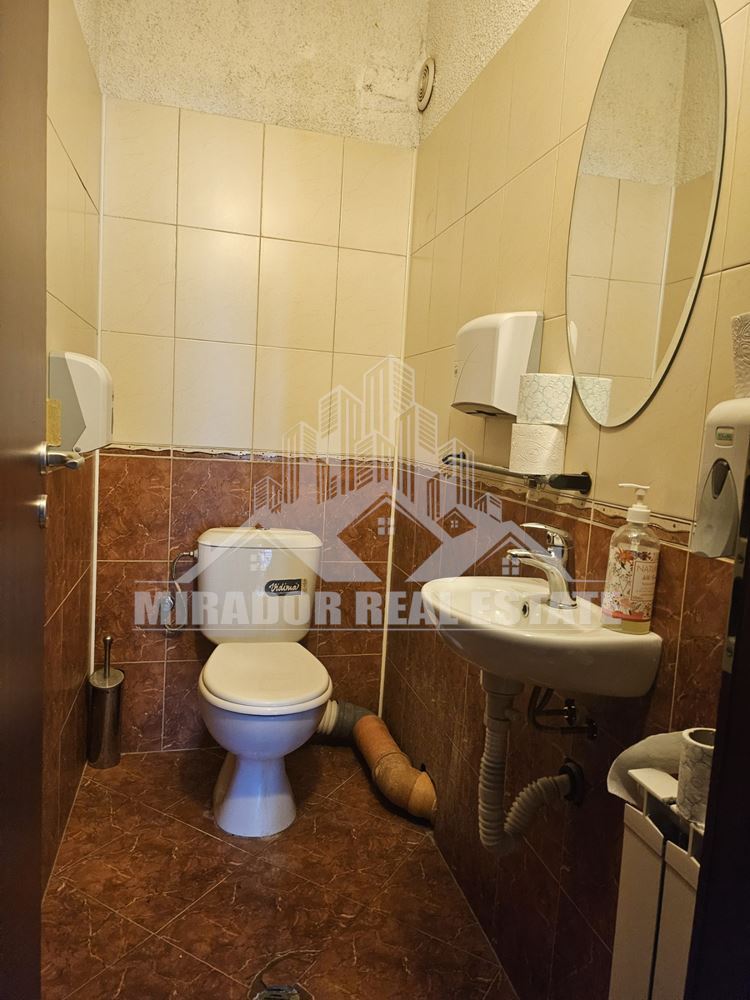 Офис под наем в Бели брези - 0