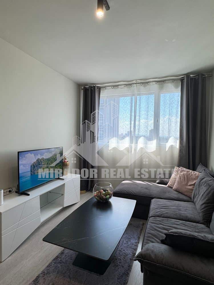 Панорамен двустаен апартамент - 0