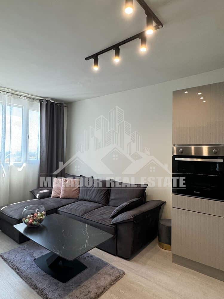 Панорамен двустаен апартамент - 0