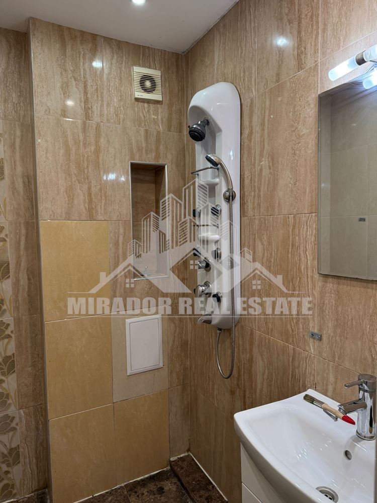 Тристаен апартамент до Медицинска академия - 0