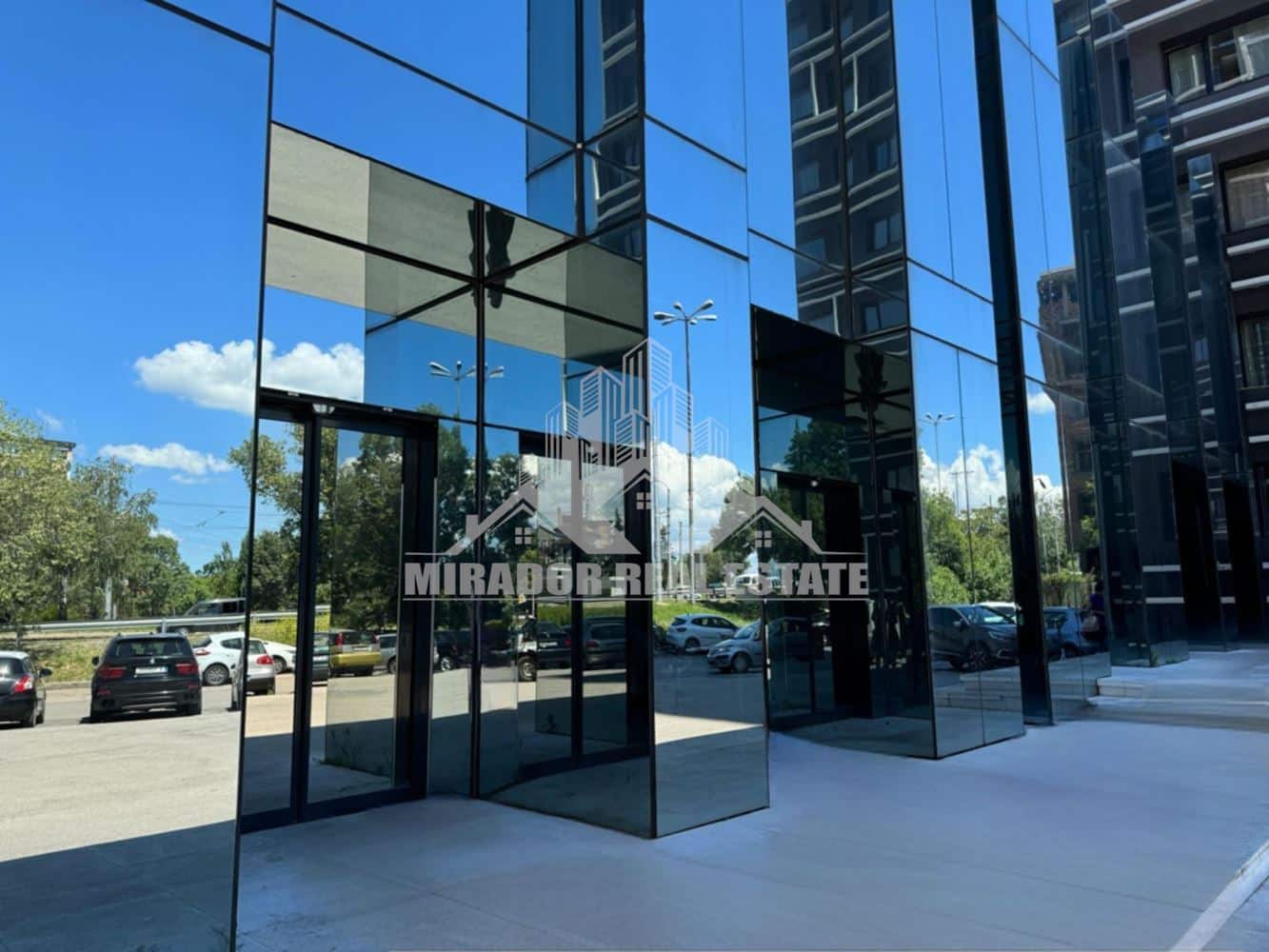 Панорамен двустаен апартамент - 0